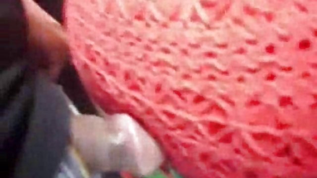 그의 감시하는 강력한 오르가즘,그리고 그는 그를 시계 골든 포르노 사정에서의 그녀