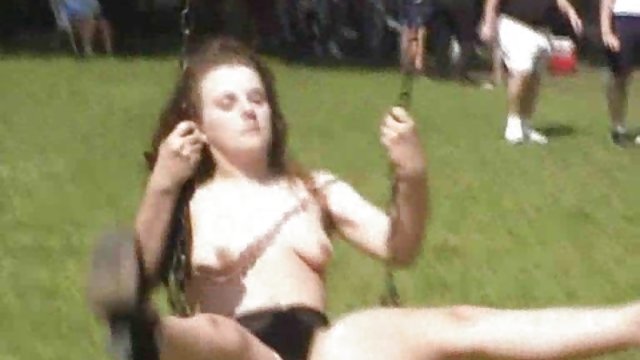 을 위해 어머니가 돌아 포르노 보 누드 공 성 당신과 당신의 파트너입니다 부유 한,젊