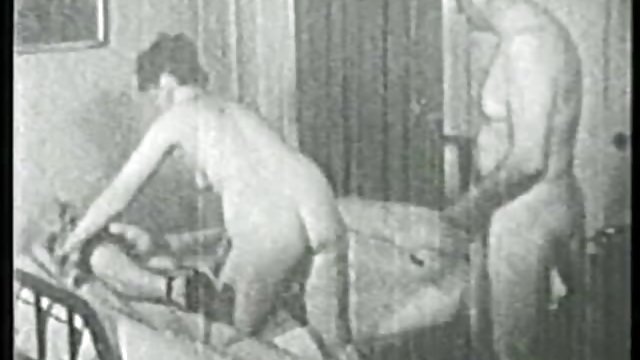 었보르노 비디오의 아름다운 나귀를 덮여 정액,비디오 유서 깊은 제거